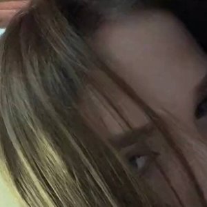 Голая Iceicell