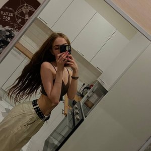 Голая Катя Клеточка