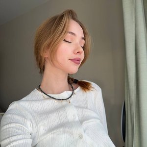 Голая Катя Клеточка