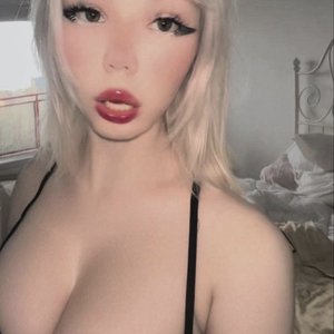 Голая Kitty Keettt