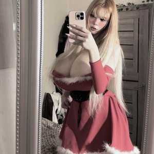 Голая Kitty Keettt