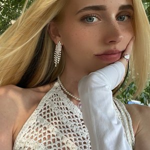 Голая Настя Кош