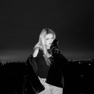Голая Наташа Шгш