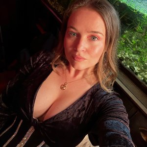 Голая Полина Гренц