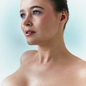 Голая Полина Гренц