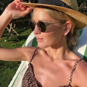 Голая Екатерина Кузнецова