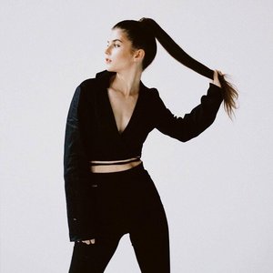 Голая Полина Денисова