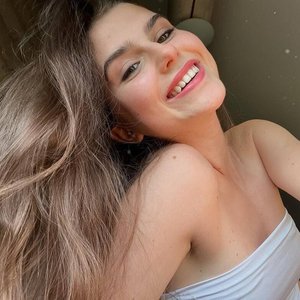 Голая Полина Денисова