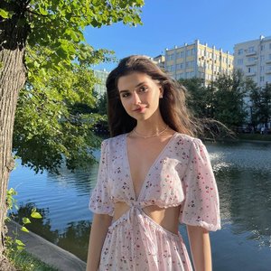 Голая Полина Денисова