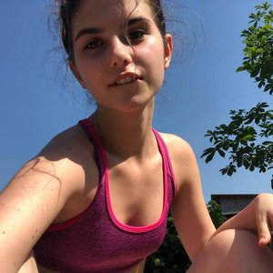 Голая Полина Денисова