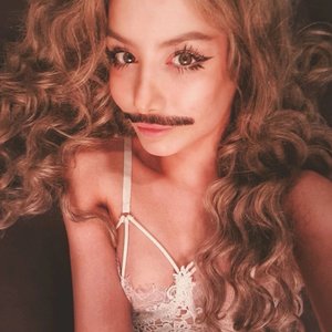 Голая Trisha Fisher