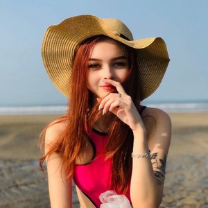 Голая Лана Твинкл
