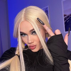Голая Диана Ди