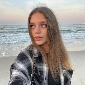 Голая Александра Слепянская