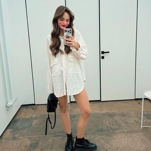 Голая Ангелина Стречина