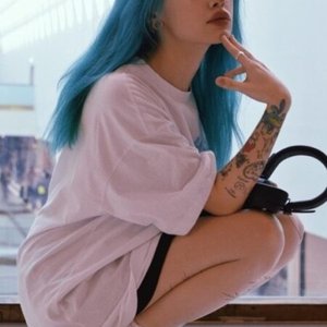 Голая Лиза Бебрина