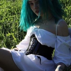 Голая Лиза Бебрина