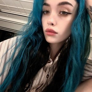 Голая Лиза Бебрина