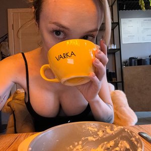 Голая Даша Умнова