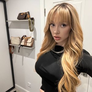 Голая Даша Умнова