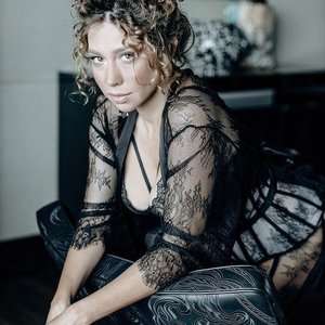 Голая Алина Алексеева