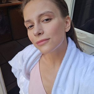 Голая Пелагея Невзорова