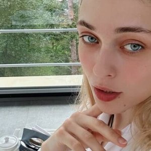 Голая Анастасия Крылова