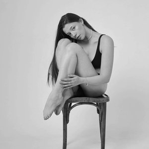 Голая Полина Гухман