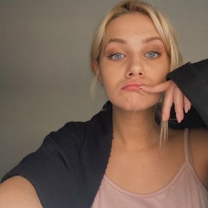 Голая Алина Воскресенская