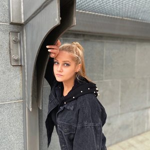 Голая Алина Воскресенская