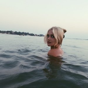 Голая Алина Воскресенская