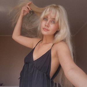 Голая Алина Воскресенская
