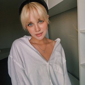 Голая Алина Воскресенская
