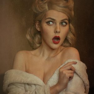 Голая Алина Рин