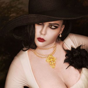 Голая Алина Рин