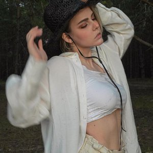 Голая Алина Рин