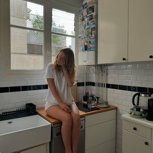 Голая Анна Кошмал