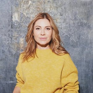 Голая Анна Невская