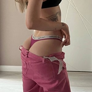 Голая Диана Астер