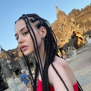 Голая Диана Астер