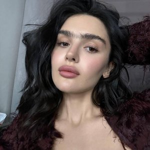 Голая Дина Саева