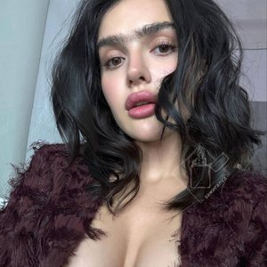 Голая Дина Саева