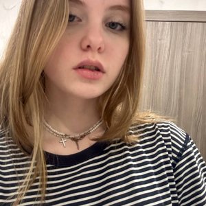 Голая Олька Долька