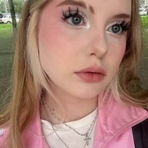 Голая Олька Долька
