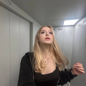 Голая Олька Долька