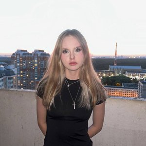 Голая Олька Долька