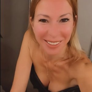 Голая Елена Лисовская