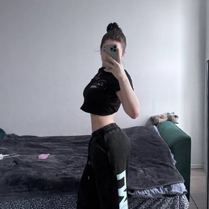 Голая Камила Бусинка