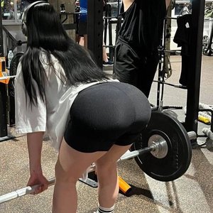 Голая Камила Бусинка