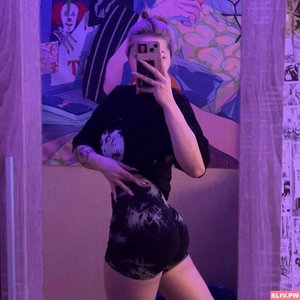 Голая Камила Бусинка